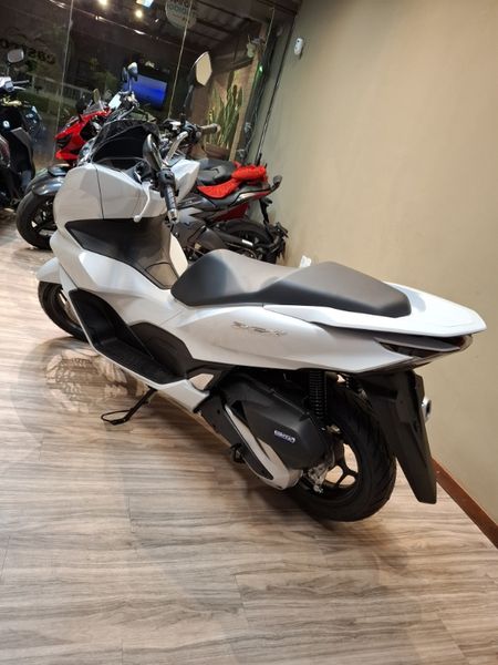 PCX 160 CBS