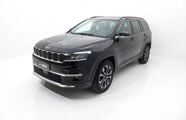 Carro Jeep Commander 2023 Limited 1.3 T270