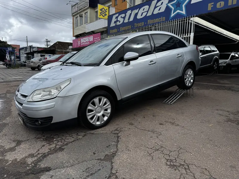 Citroën C4 Pallas Exclusive 2.0 16V (flex) (aut)