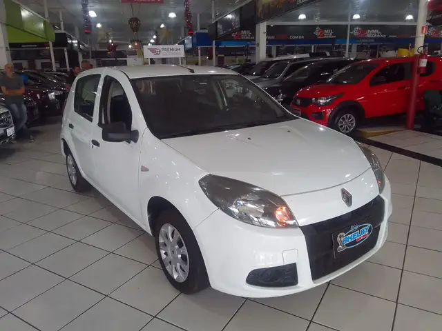 Carro Renault Sandero 2014 Authentique 1.0 16V (flex)