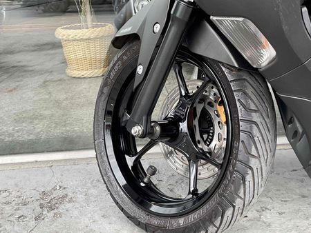 NMax 160