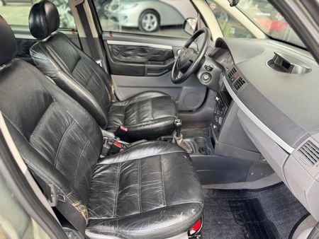 Meriva Joy 1.8 (Flex)