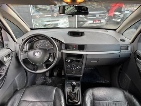 Meriva Joy 1.8 (Flex)
