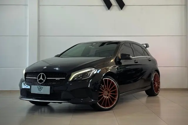 Carro Mercedes-Benz Classe A  2016 200 1.6 Turbo FlexFuel DCT