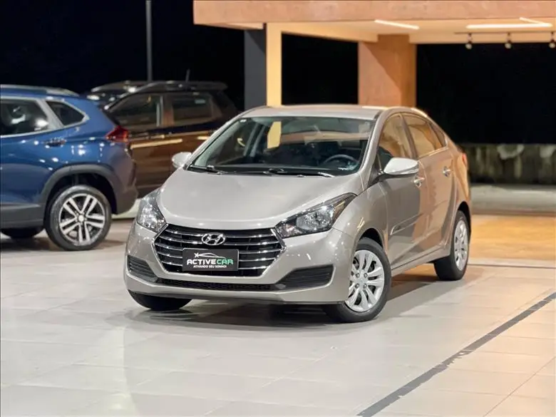 Hyundai HB20S 1.6 Comfort Plus (Flex)