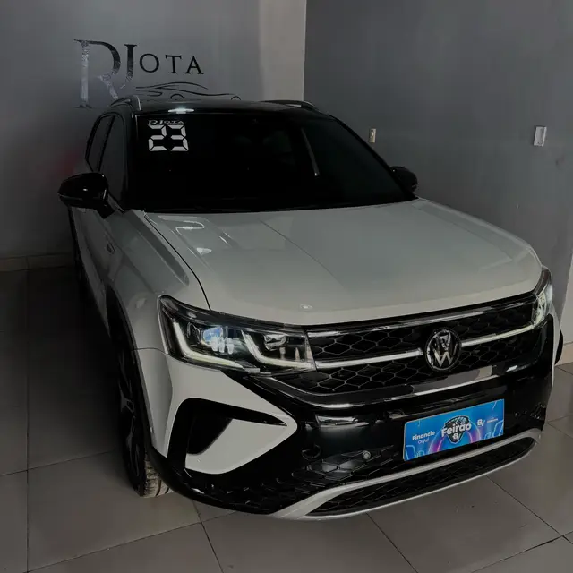 Carro Volkswagen Taos 2023 Highline 1.4 TSI