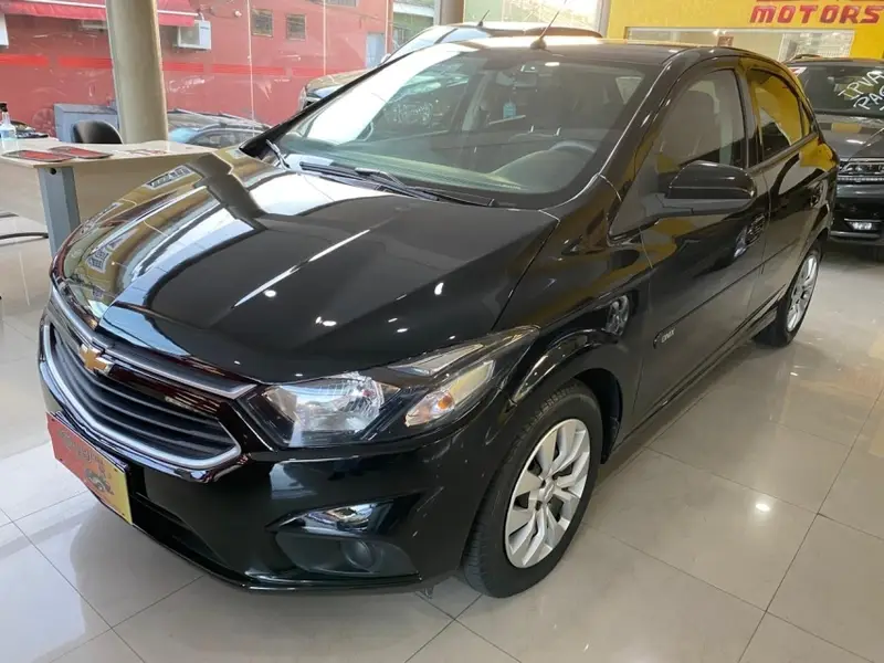 Chevrolet Onix 1.4 LT SPE/4 (Aut)