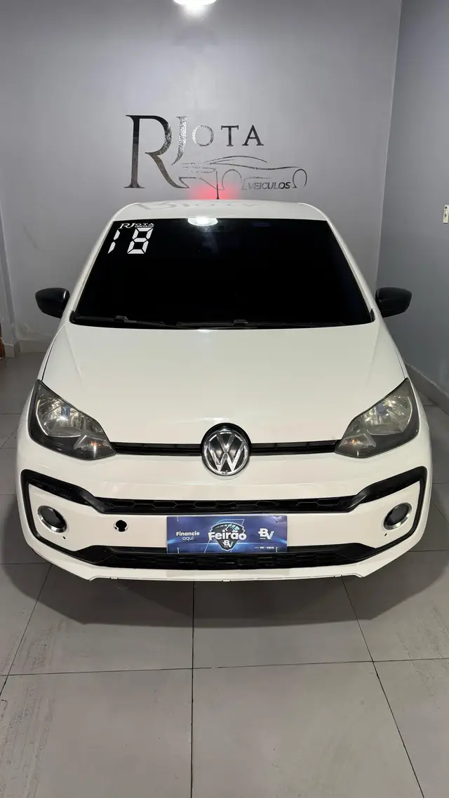 Carro Volkswagen Up! 2018 1.0 12v E-Flex take up! 4p