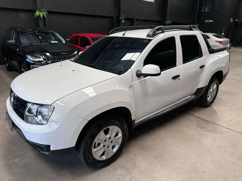 Renault Duster Oroch 1.6 16V SCe Express (Flex)