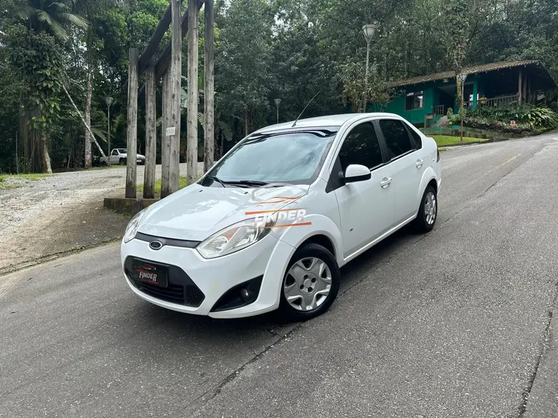 Ford New Fiesta Sedan 1.6 SE (Flex)