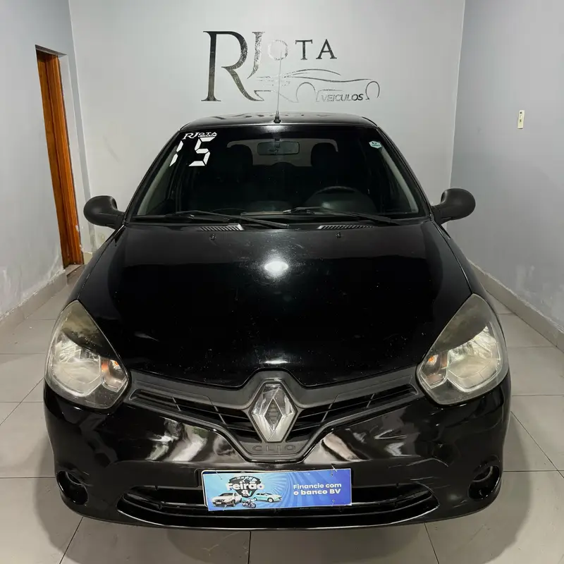 Renault Clio Hatch. RN 1.0 16V