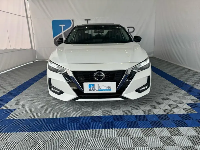 Nissan Sentra Exclusive 2.0 16V Aut.