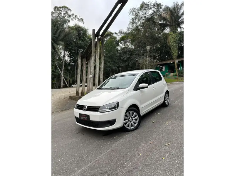 Volkswagen Fox 1.0 TEC (Flex) 4p