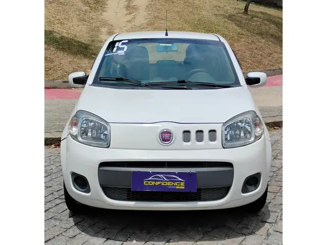 Carro Fiat Uno 2015 Vivace 1.0 8V (Flex) 2p