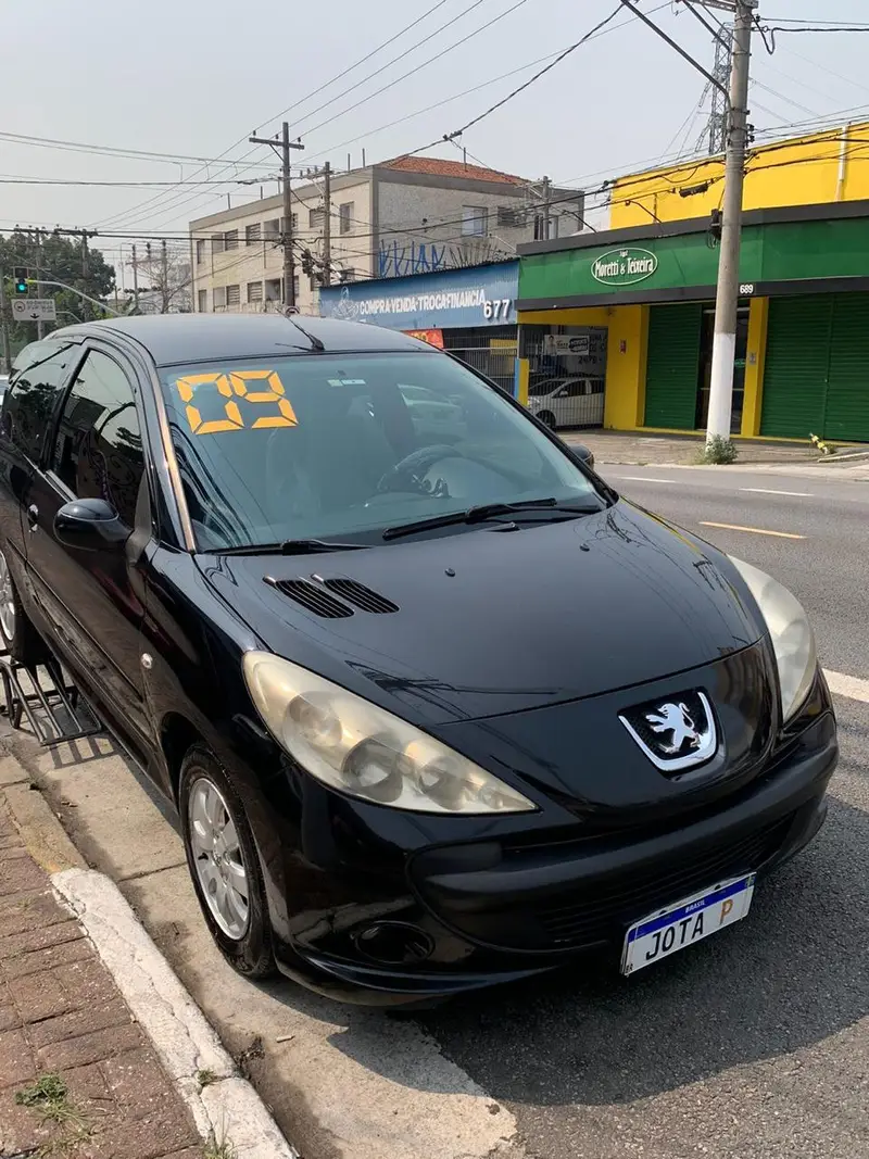 Peugeot 207 Hatch XR Sport 1.4 8V (flex)