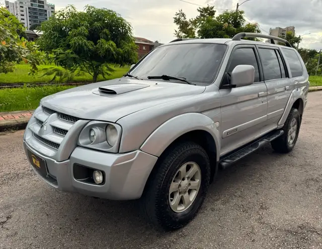 Carro Mitsubishi Pajero Sport 2010 HPE 4x4 2.5 (aut)