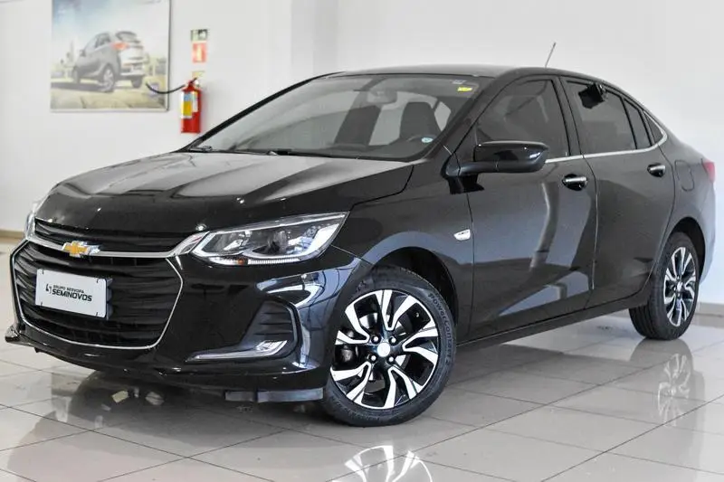 Chevrolet Onix Plus LT 1.0