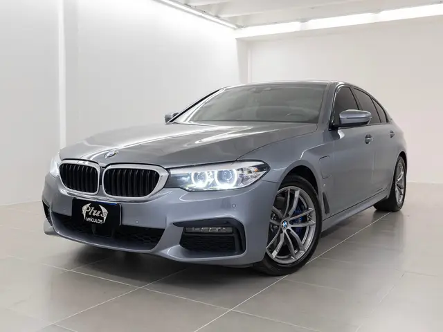 Carro BMW 530e 2020 M Sport 2.0 Turbo Híbrido (Aut)