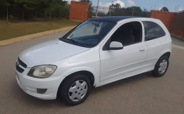 Carro Chevrolet Celta 2012 LS 1.0 (Flex) 2p