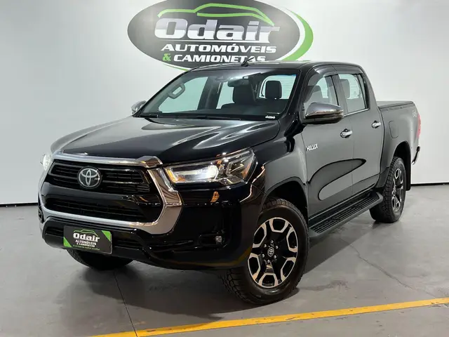 Carro Toyota Hilux Cabine Dupla 2021 SRX 2.8 TDI CD 4x4 (Aut)
