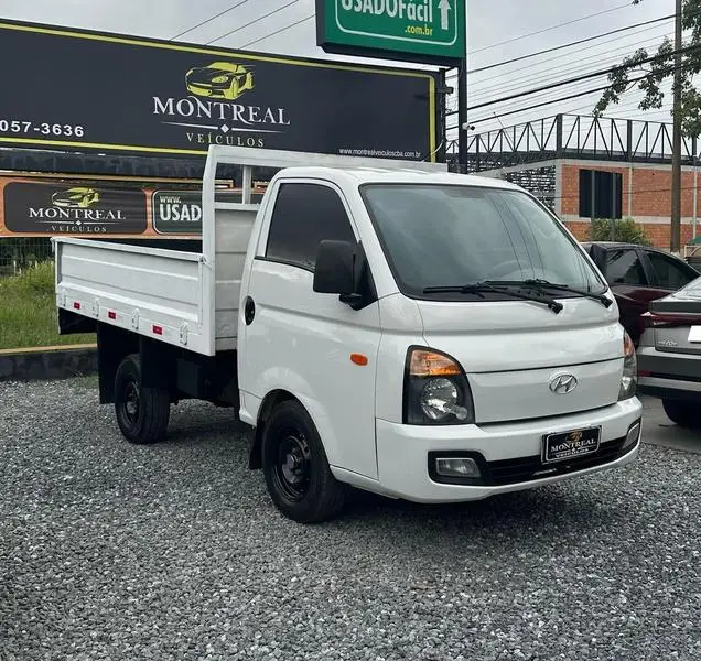 Carro Hyundai HR 2014 2.5 CRDi HD Longo sem Caçamba