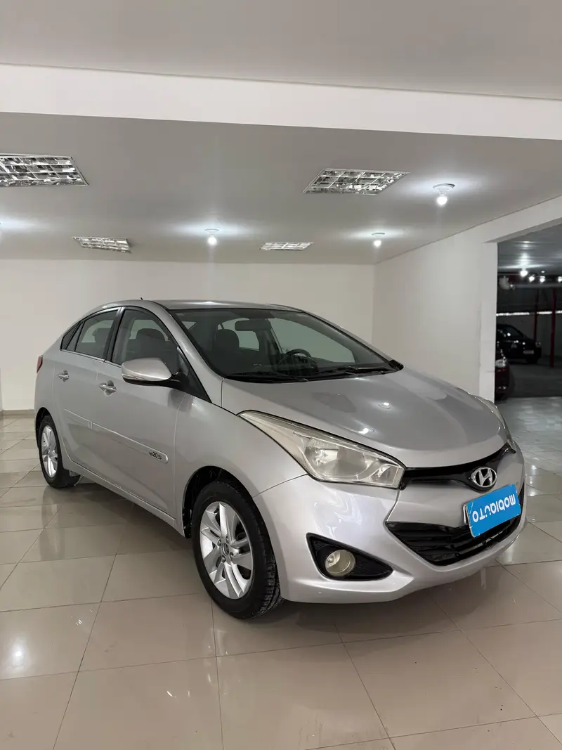 Hyundai 1.6 Premium (Aut) (Flex)