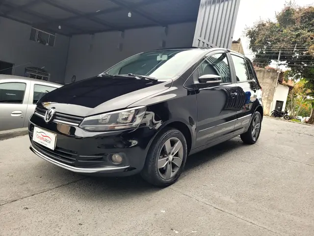 Carro Volkswagen Fox 2018 1.6 MSI Connect (Flex)