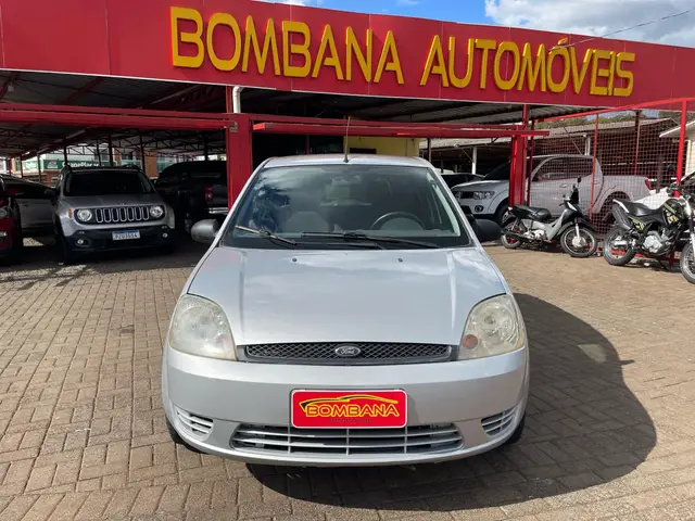 Carro Ford Fiesta Hatch 2007 1.0