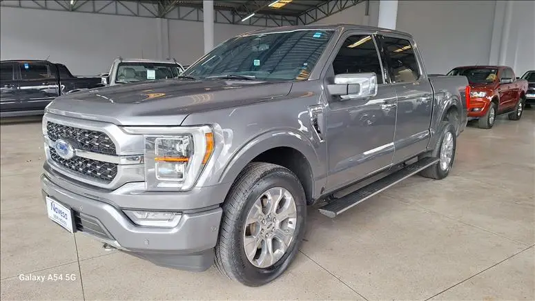 Ford F-150 Platinum 4x4 5.0 V8