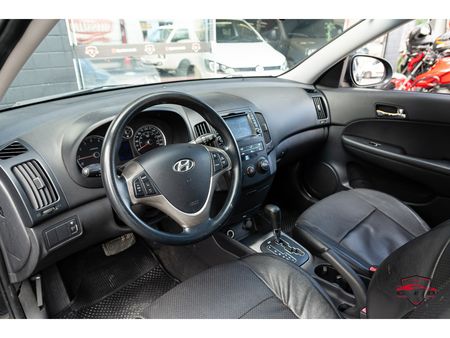 i30 GLS 2.0 16V (aut)