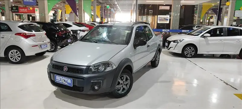 Fiat Strada Working 1.4 (Flex) (Cabine Dupla)