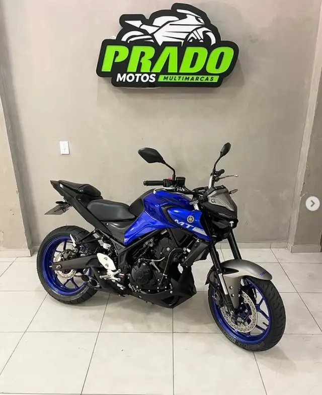 Carro Yamaha MT-03 2021 (ABS)