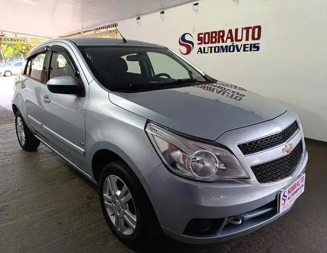 Carro Chevrolet Agile 2011 LTZ 1.4 8V (Flex)