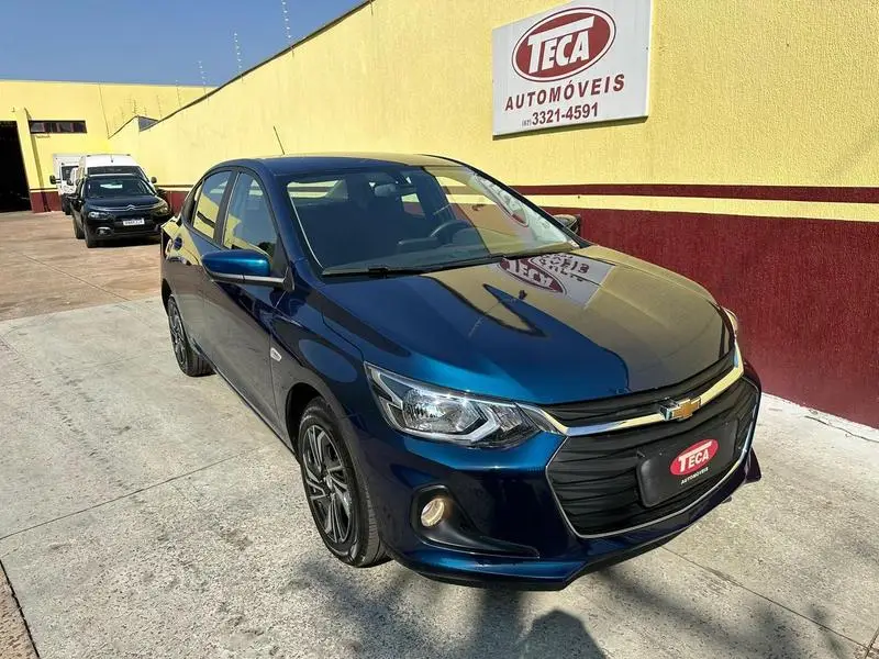 Chevrolet Onix Plus LT 1.0