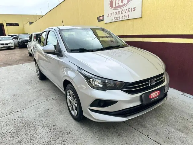 Carro Fiat Cronos 2023 Drive 1.0 (Flex) MT