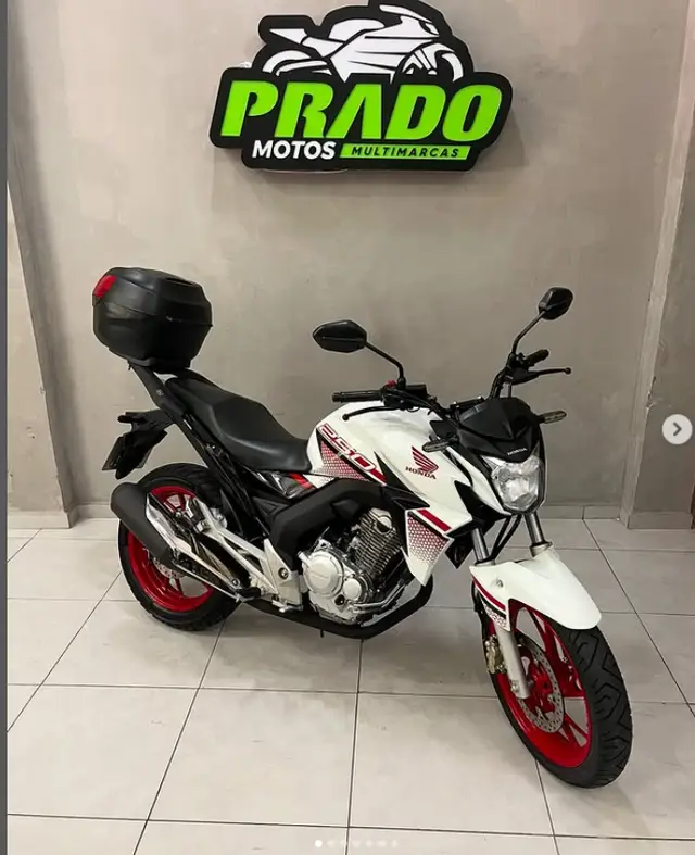 Carro Honda CB 250F Twister 2022 ABS