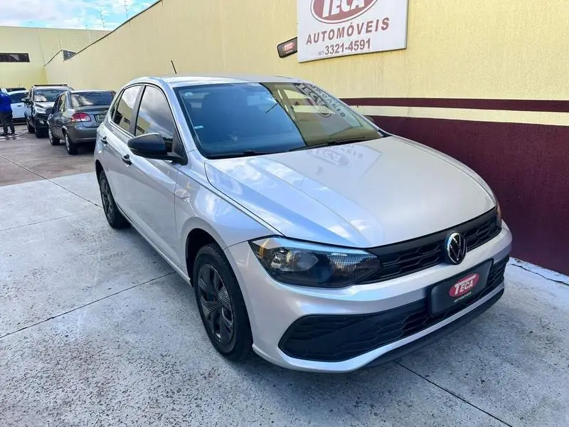 Volkswagen Polo Track 1.0 Flex 12V 5p