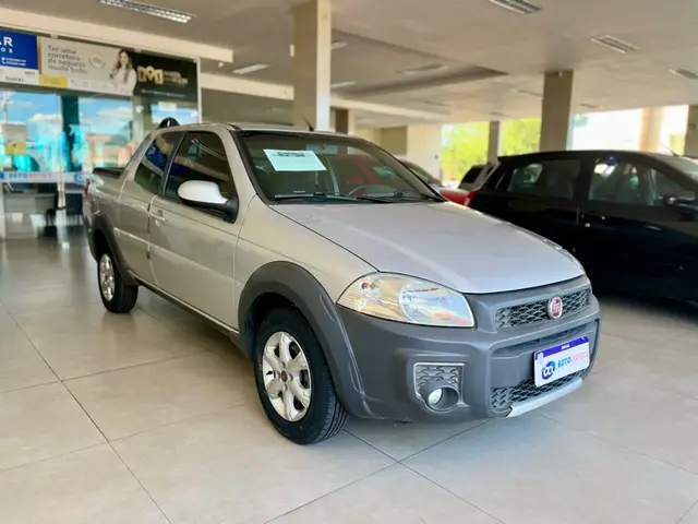 Carro Fiat Strada 2019 Freedom 1.4 CD (Flex)
