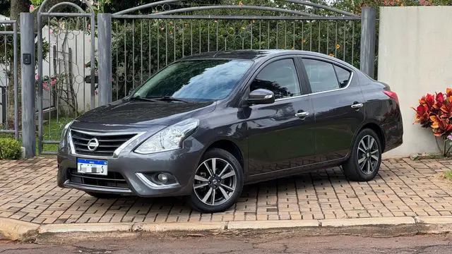 Carro Nissan Versa 2018 1.6 16V SL FlexStart CVT (Flex)
