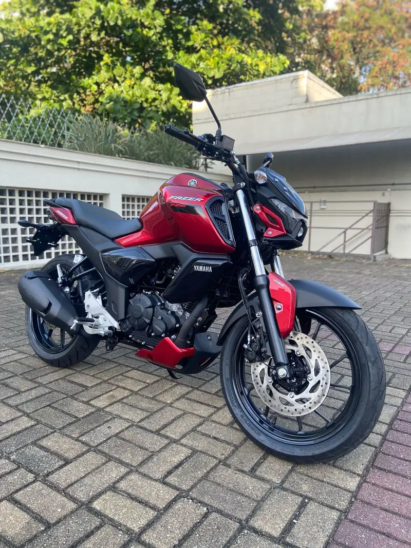 Yamaha Fazer FZ15 ABS Connected