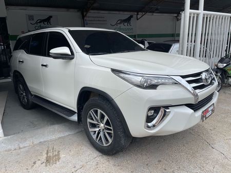 SW4 2.8 TDI SRX 5L 4x4 (Aut)