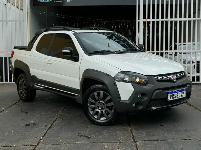 Carro Fiat Strada 2019 Adventure 1.8 16V (Flex) (Cabine Dupla)