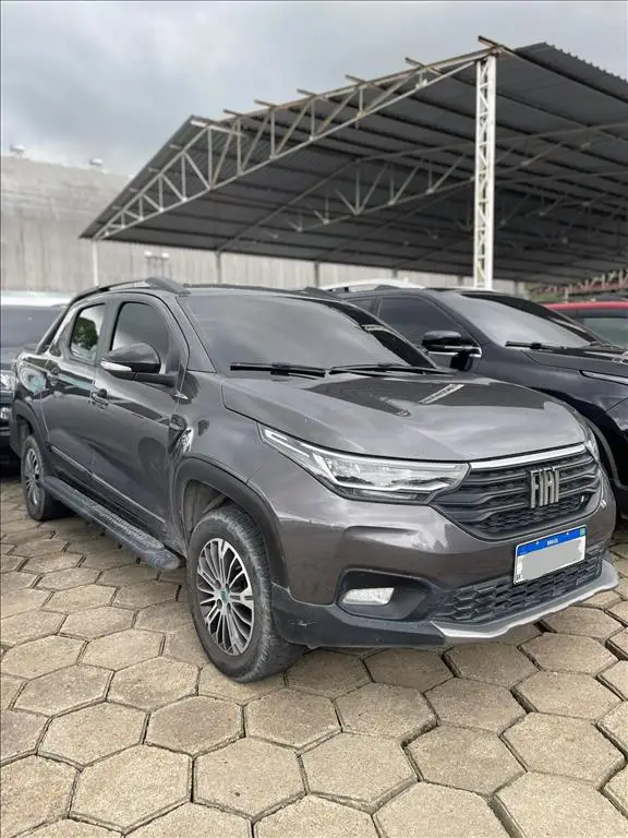 Carro Fiat Strada 2023 Ranch 1.3 Flex 8V CD Aut.
