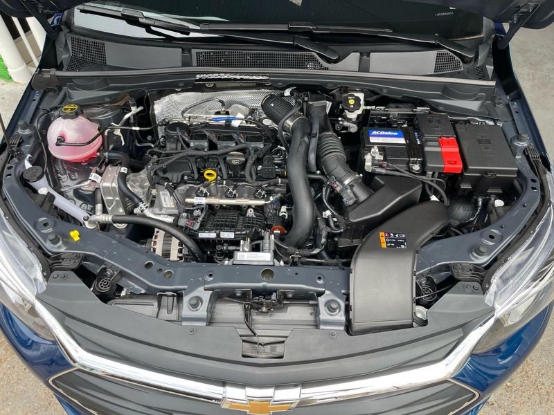 Chevrolet Onix Plus