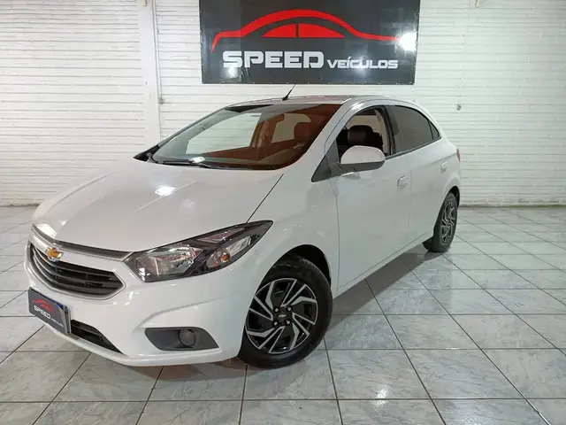 Carro Chevrolet Onix 2019 LT 1.0 Turbo (Flex)