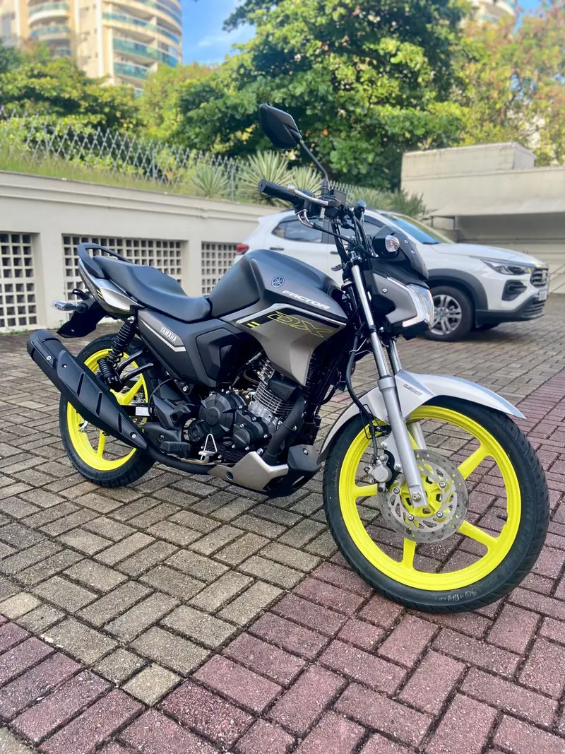 Yamaha YBR 150 Factor DX