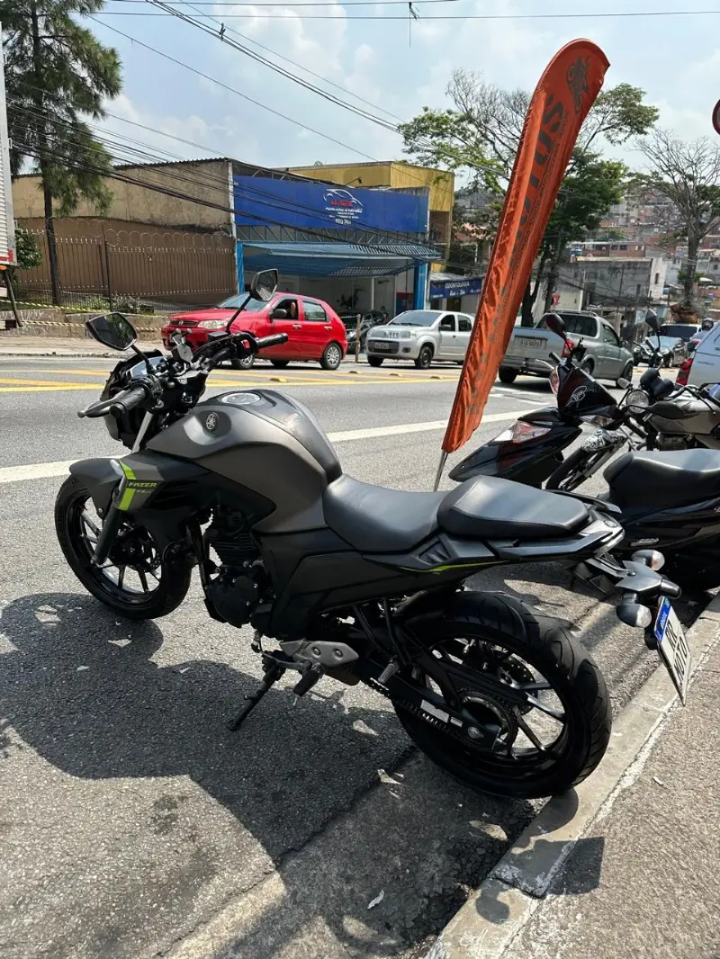 Yamaha Fazer FZ25 ABS