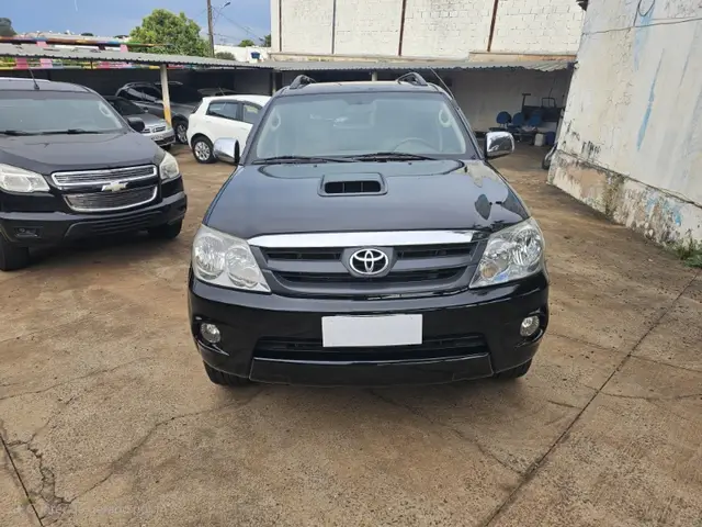 Carro Toyota Hilux SW4 2006 SRV 4x4 3.0 Turbo  (aut)