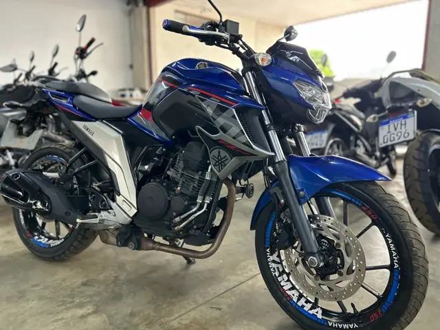 Moto Yamaha YS 250 Fazer 2019 ABS