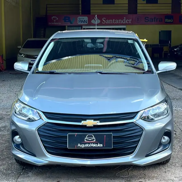 Carro Chevrolet Onix 2024 LT 1.0